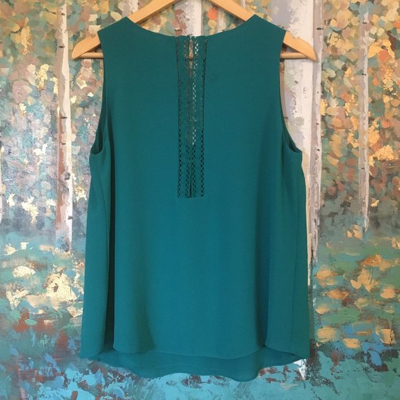 Lost April Teal Crochet Trim Tunic Tank Top - Picture 2 of 16